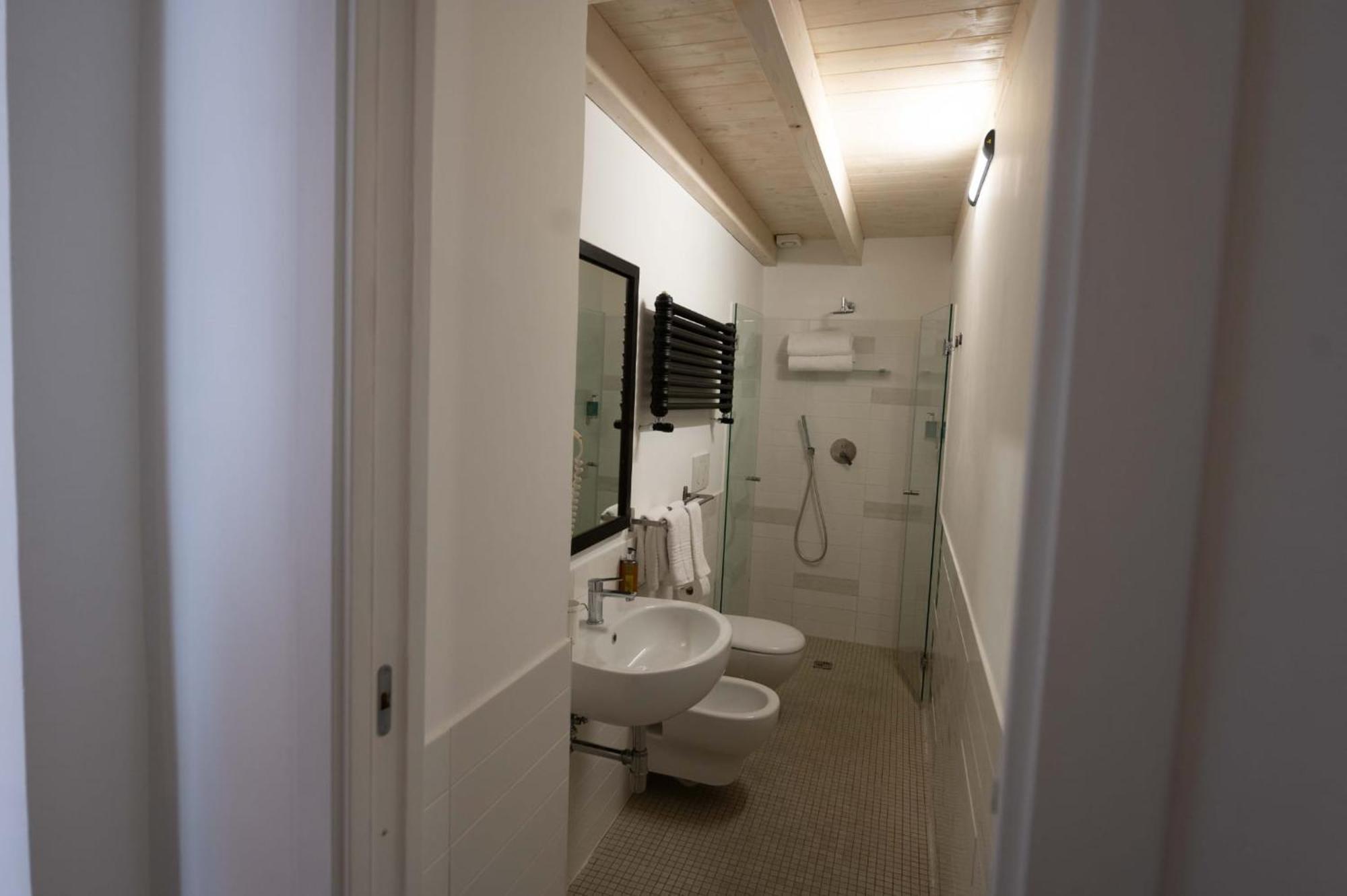 Resta Cu'mme Vomero Naples