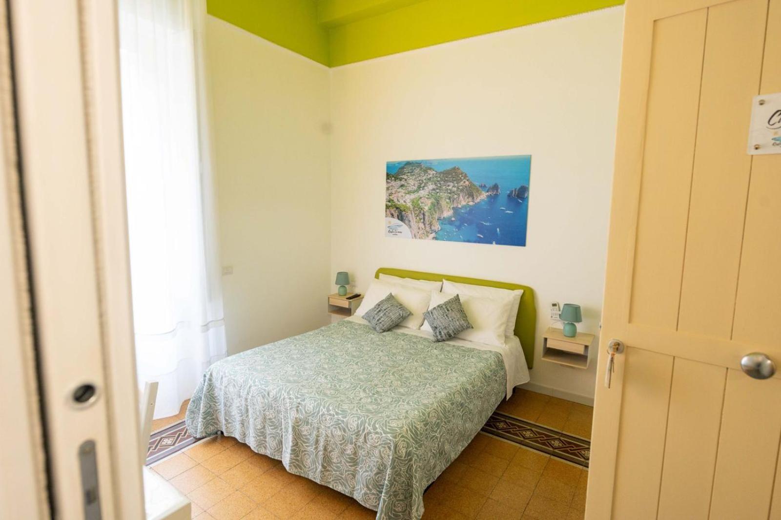 Guest house Resta Cu'mme Vomero *